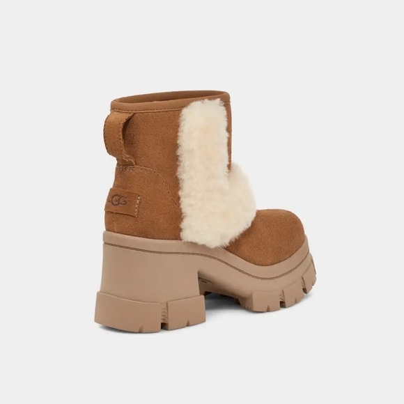UGG Brooklyn Sunburst heeled sheepskin boot in chestnut size 6.5 - Picture 2 of 7